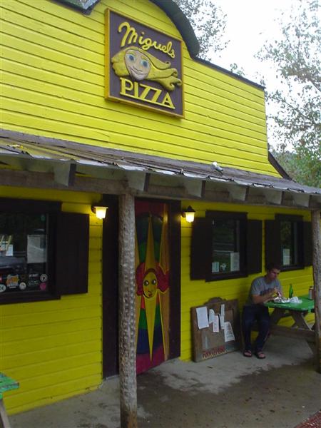 Miguel's Pizza<br>31:DSC01391.JPG