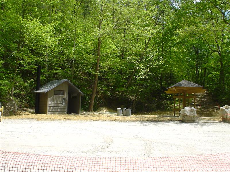 Concrete bridge parking area;<br>31:DSC02757.JPG
